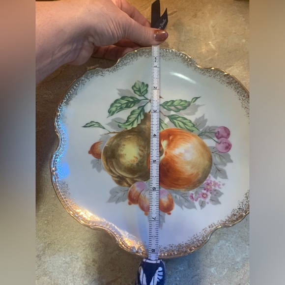 Vintage Victoria Ceramics decorative fruit art Plate Japan Gold trim 7” rare - Picture 5 of 6